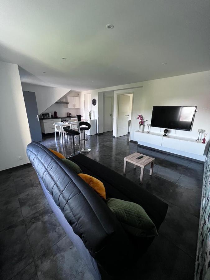 Superbe Appartement Danjoutin Buitenkant foto