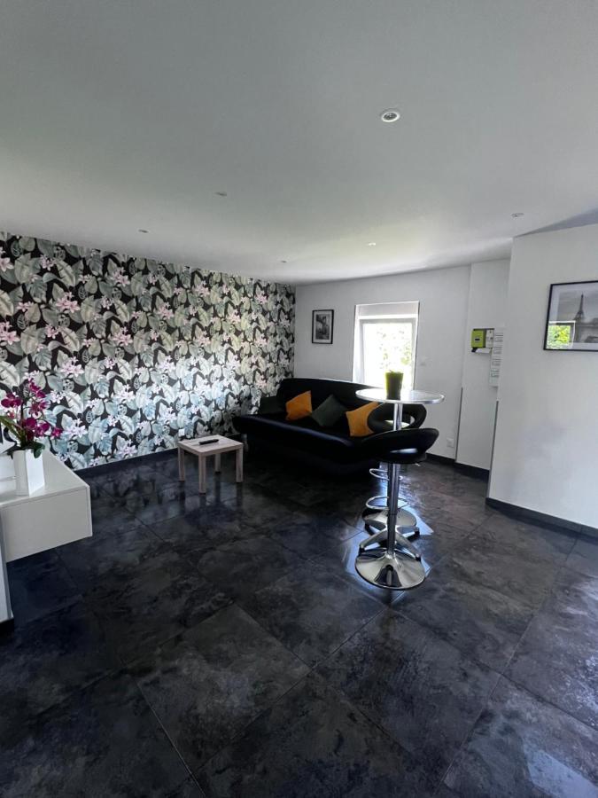 Superbe Appartement Danjoutin Buitenkant foto