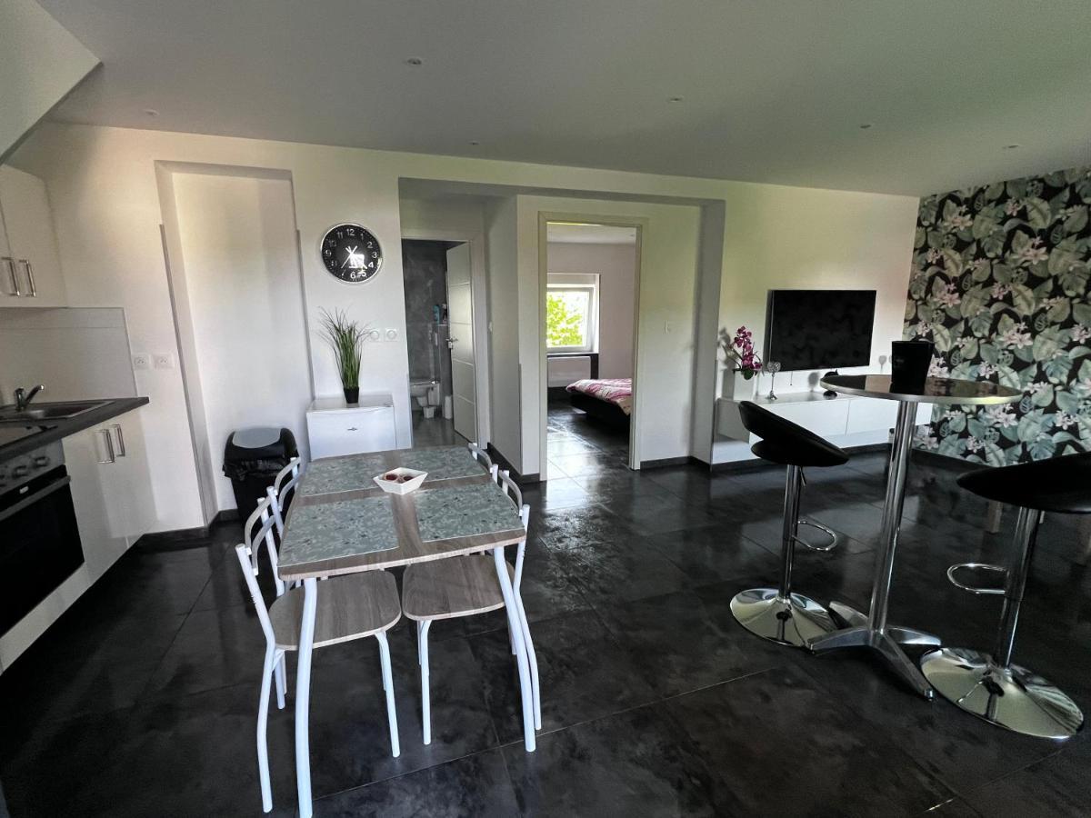 Superbe Appartement Danjoutin Buitenkant foto